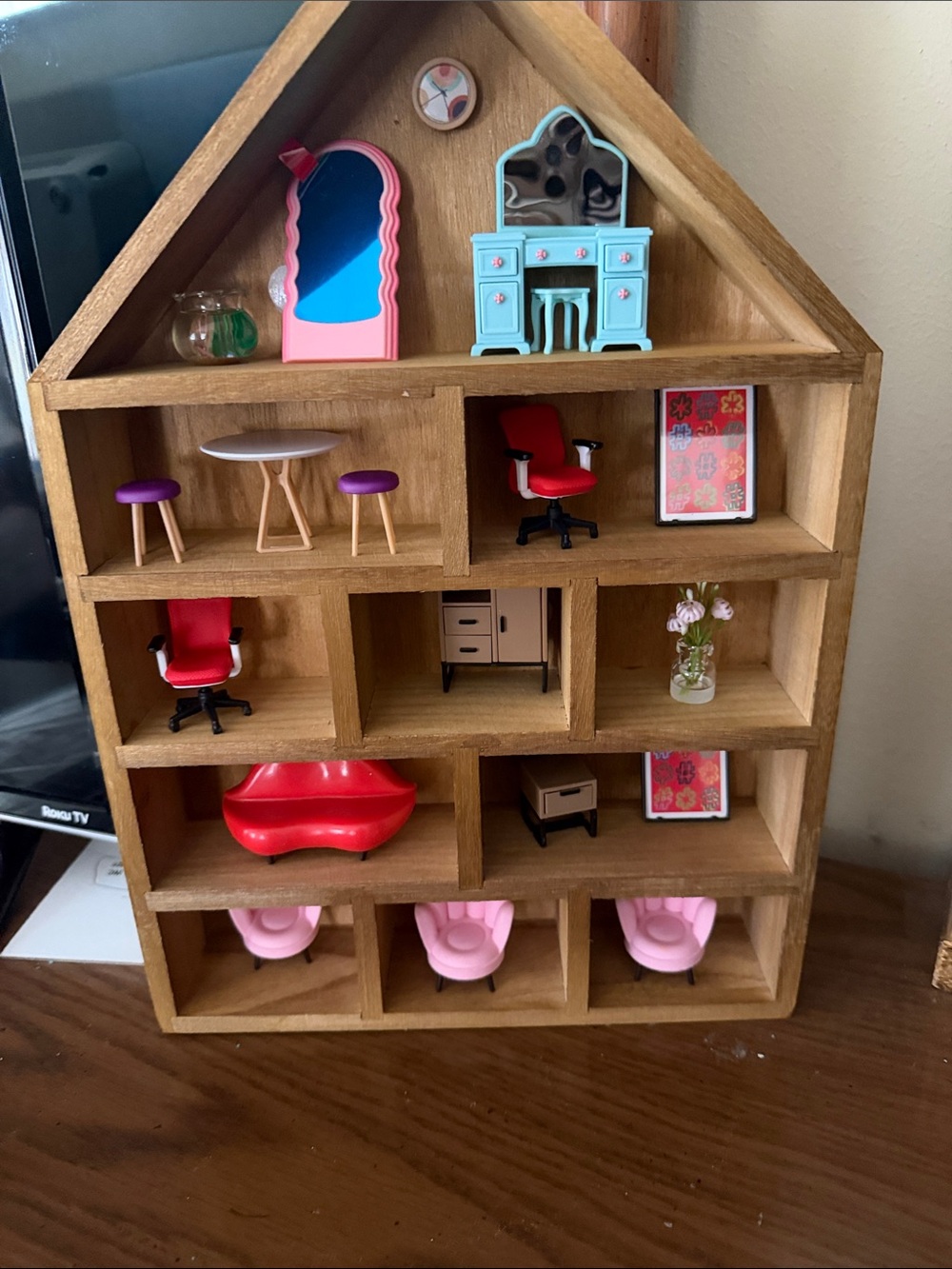 Zuru mini brands homes  series everything in trinket box